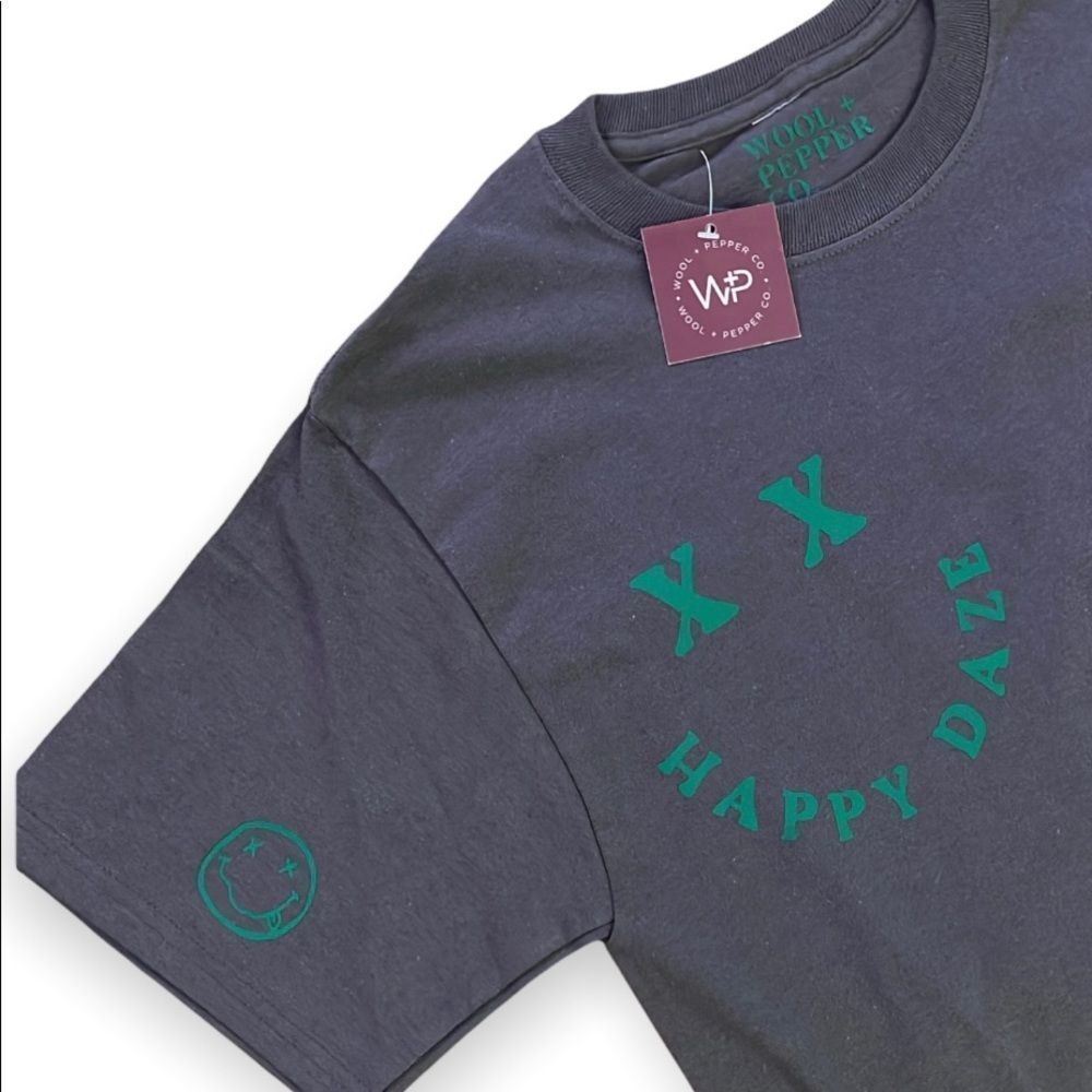 NWT Wool + Pepper Co. HAPPY DAZE Unisex Gray + Green T Shirt